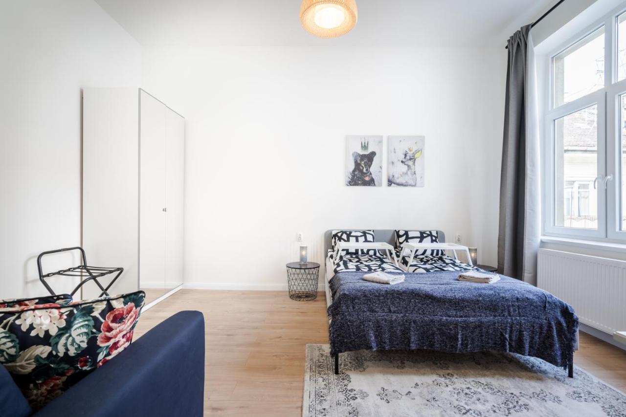 Bpr Blooming Design Home With A/C บูดาเปสต์ ภายนอก รูปภาพ